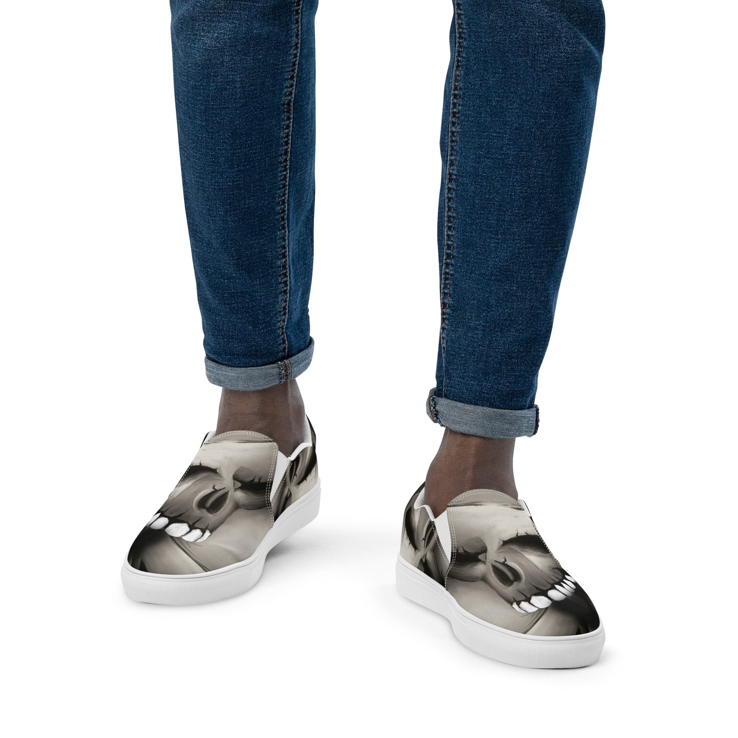The Fallen (Skull Pattern)Men’s slip-on canvas shoes