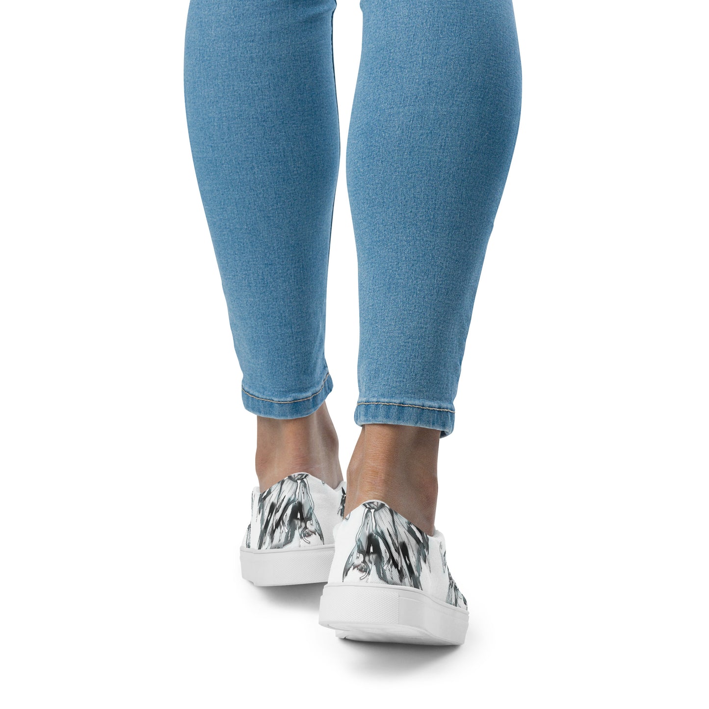 Banshee Women’s slip-on canvas shoes