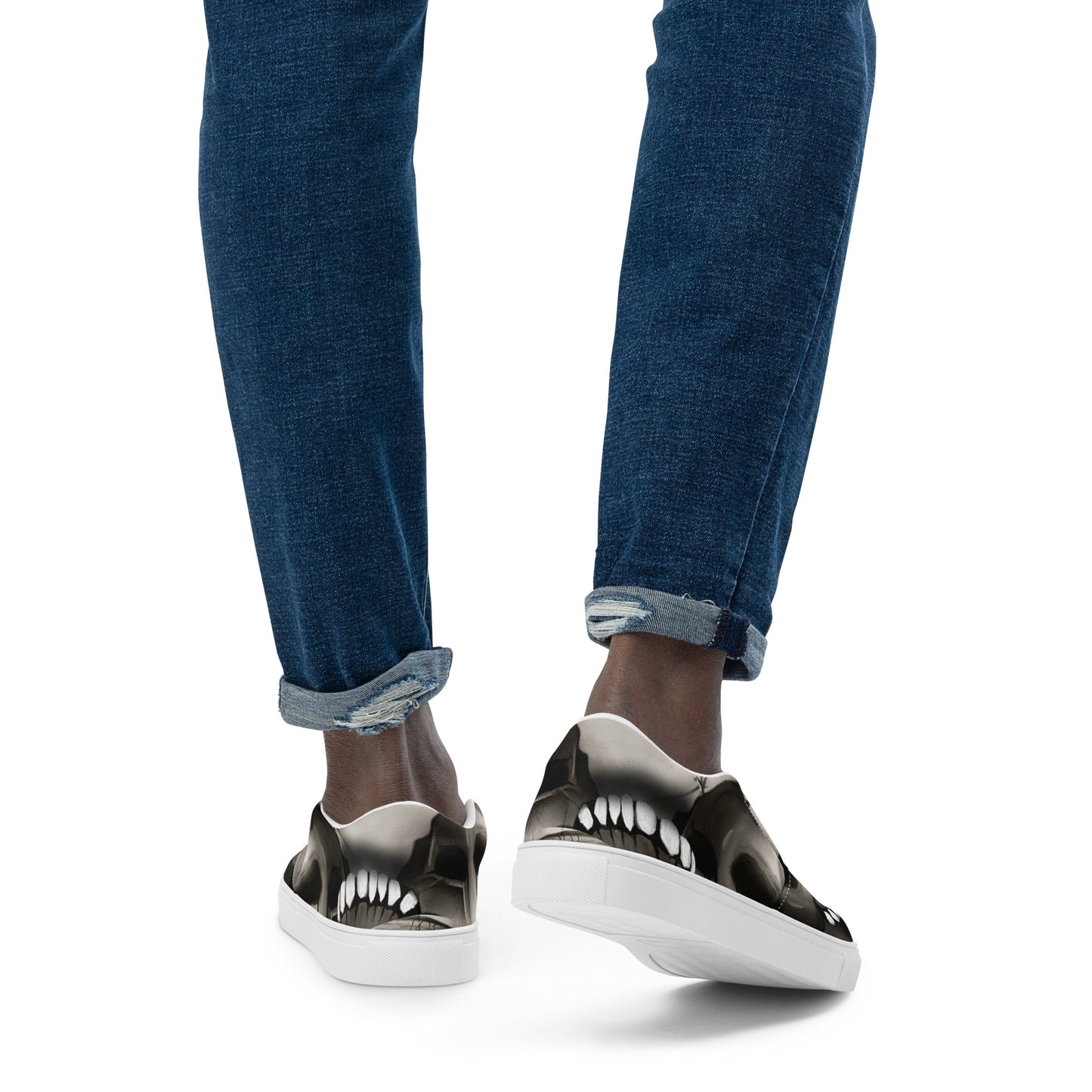 The Fallen (Skull Pattern)Men’s slip-on canvas shoes