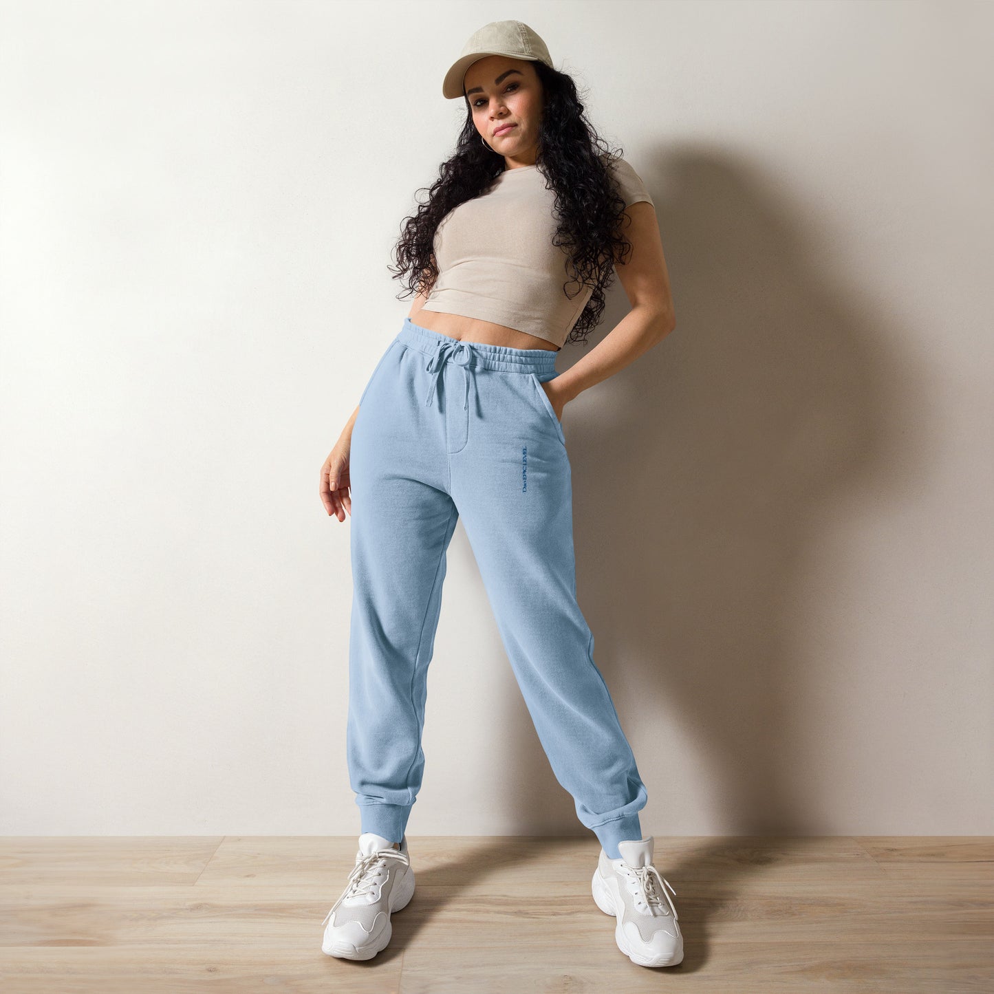 D20 Epic Level Logo Unisex pigment-dyed sweatpants