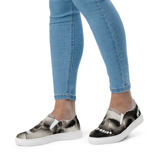 The Fallen (Skull Pattern) Women’s slip-on canvas shoes